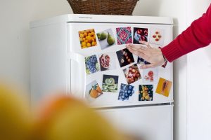 Comment enlever le bac récupérateur d'un frigo facilement